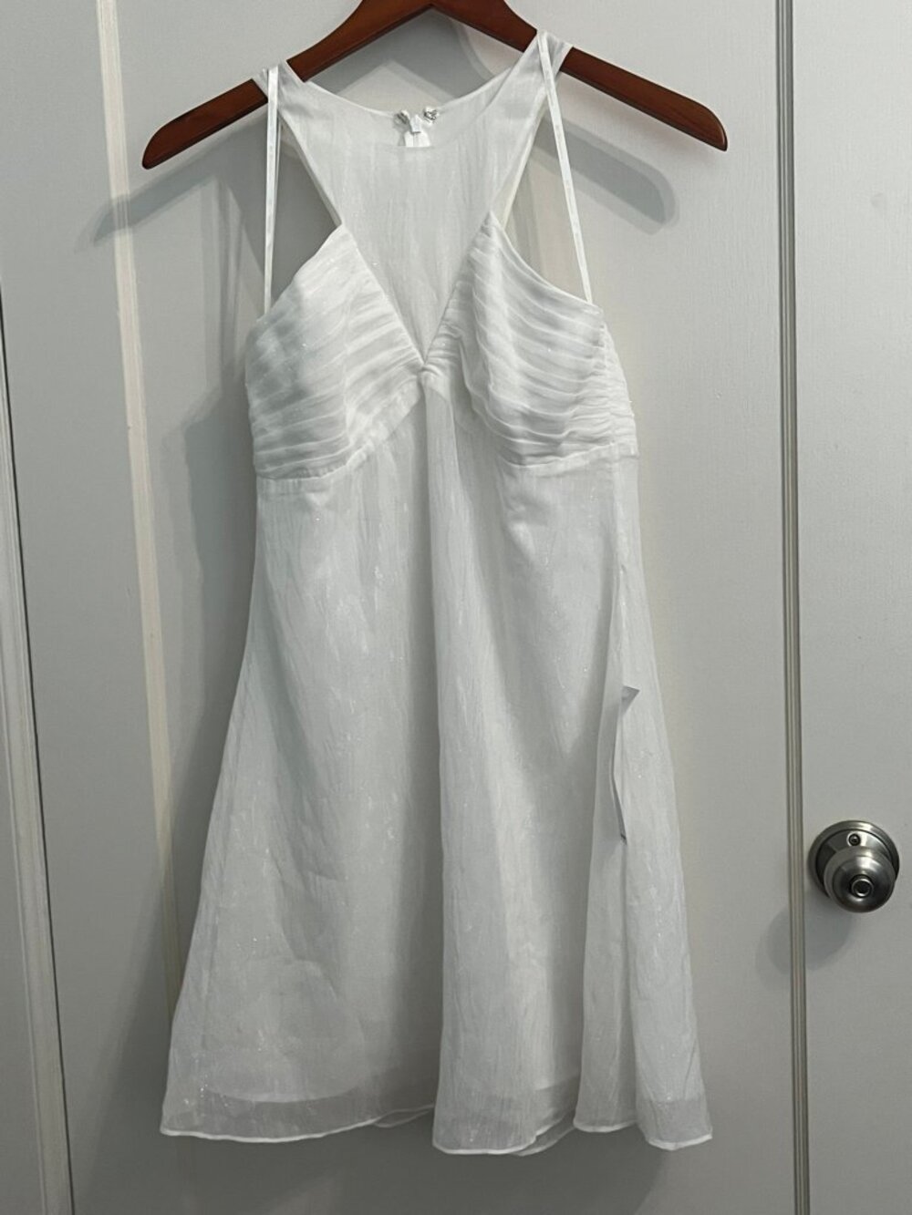 $128 NWT BCBGeneration Optic White Racerback Halter Dress Ruched Bust Size 6